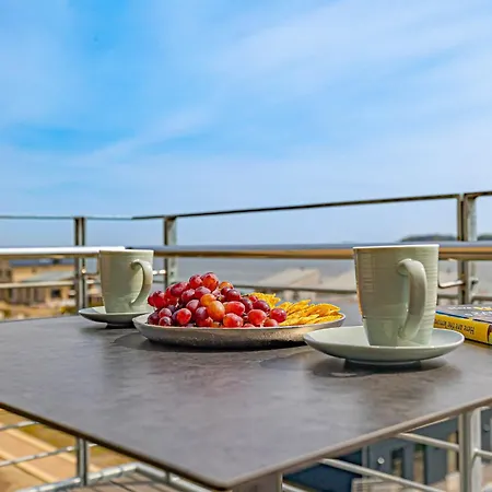 Deluxe Studio-apartment 